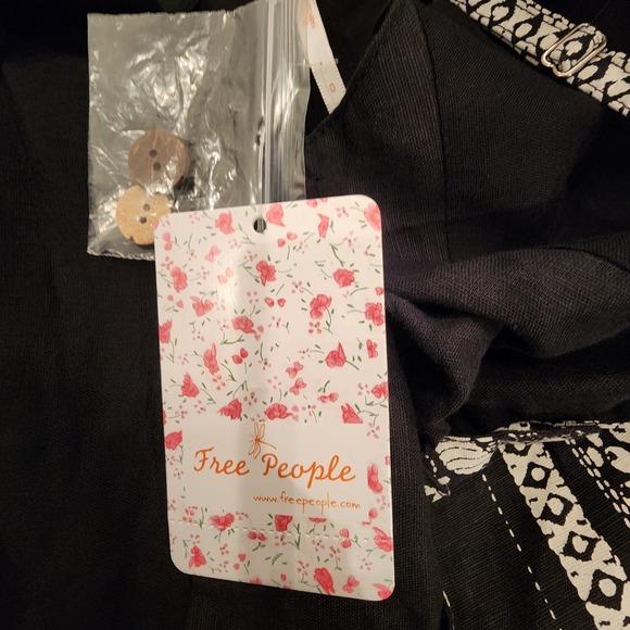 NWT Free People Feel The Sun Linen Black Paisley Jumpsuit 0 Cutout Beachy Boho - Picture 6 of 12